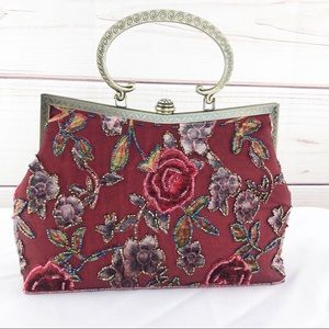 B140 Vintage Beaded Burgany Floral Crossbody Bag